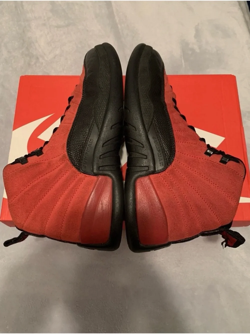 Jordan 12 Retro Reverse Flu Game 2020  Size 9